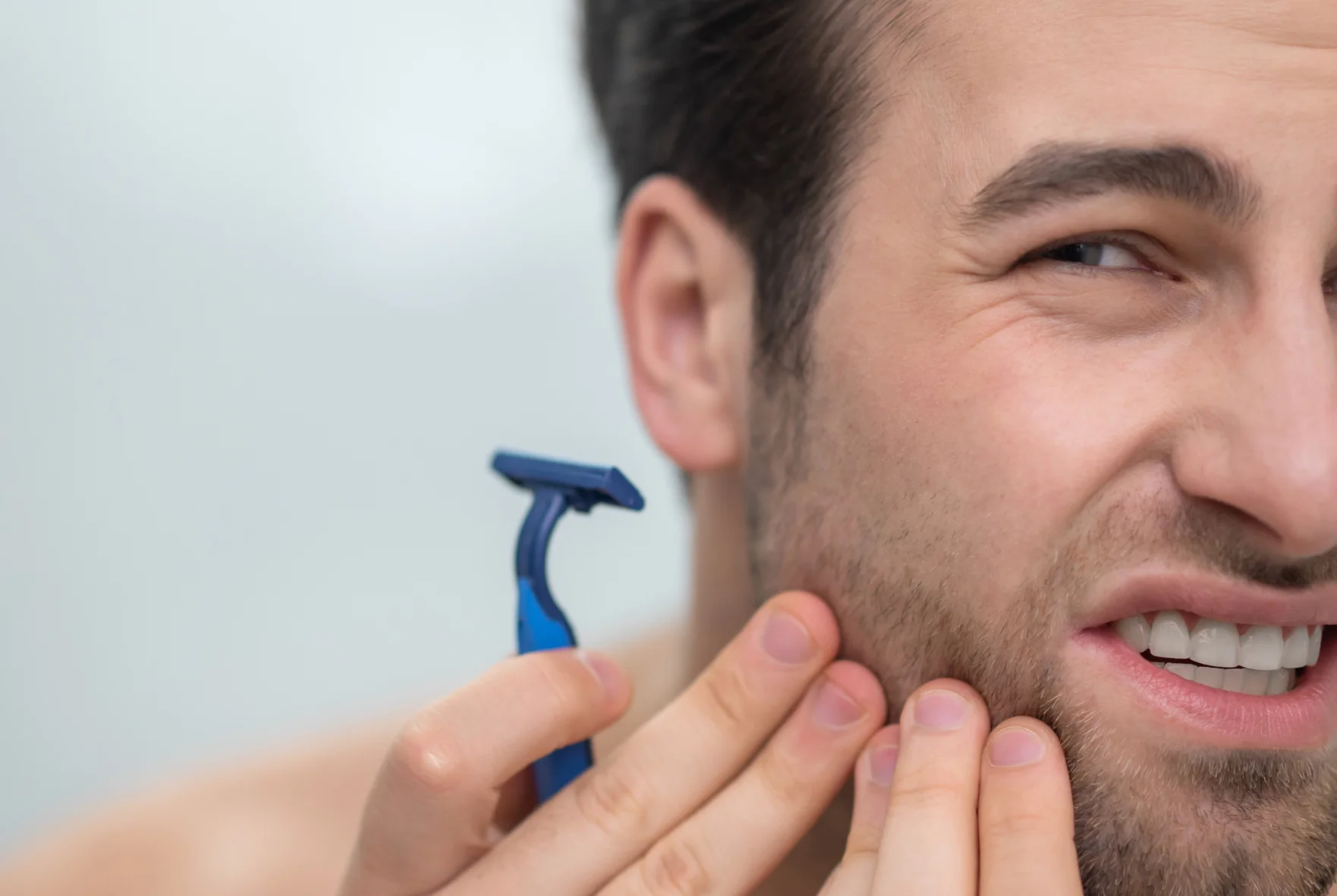 RAZOR BUMPS & INGROWN HAIRS